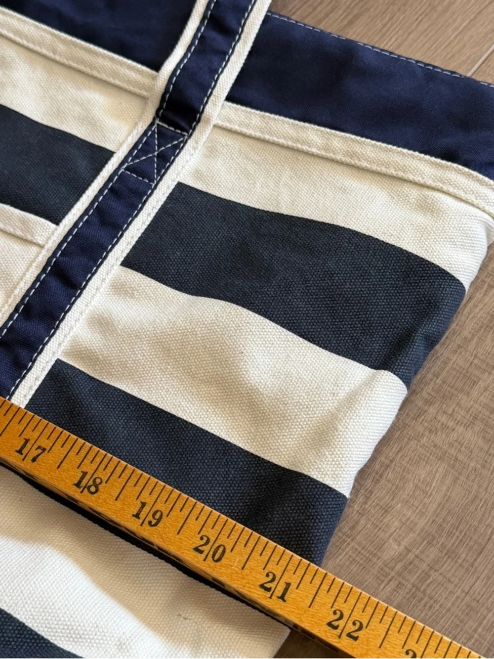 Unbranded owned unisex tote